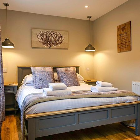 Bluebell Lodge 24 With Hot Tub Newton Stewart Ngoại thất bức ảnh
